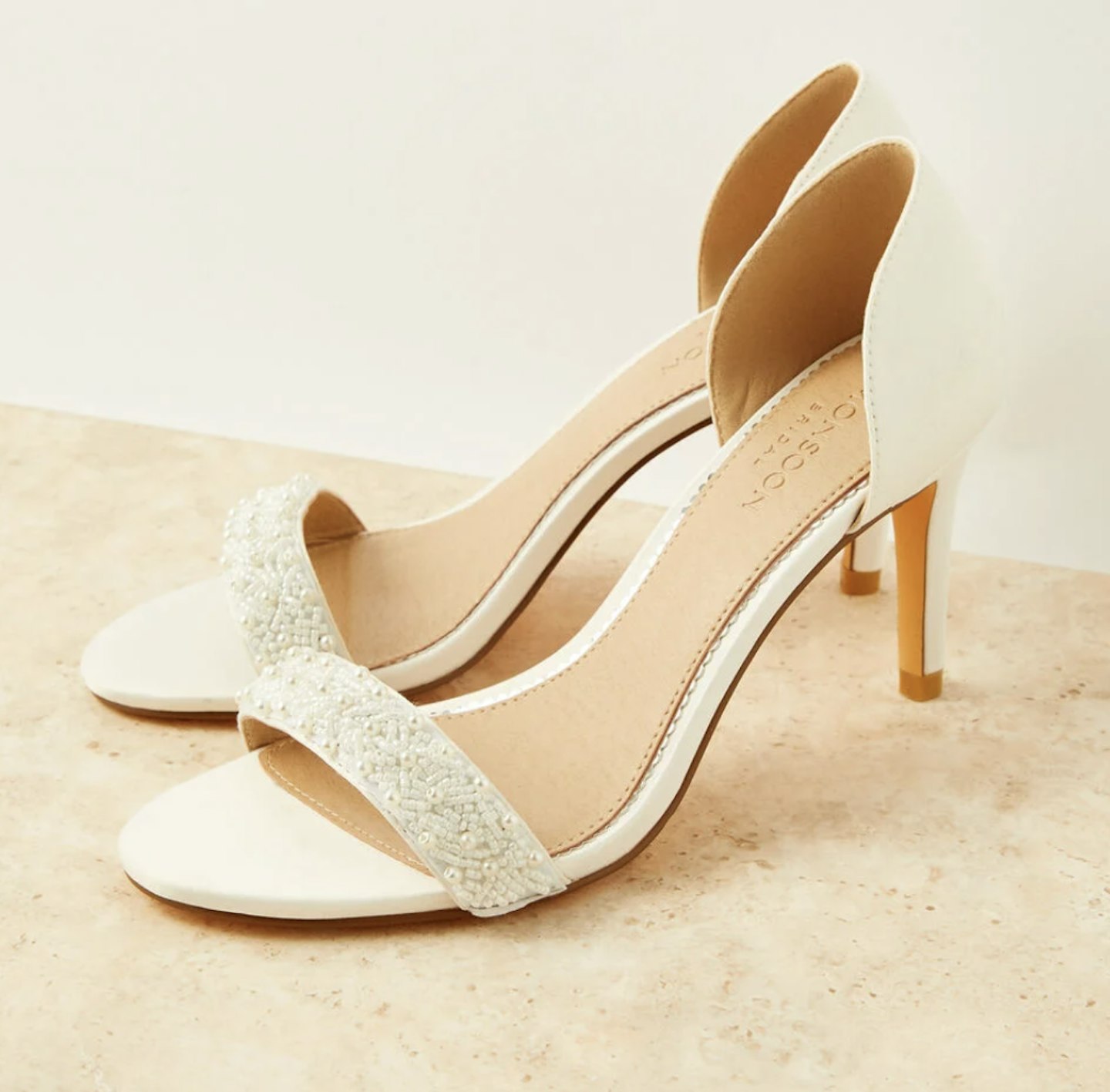 Closed toe cheap bridal heels